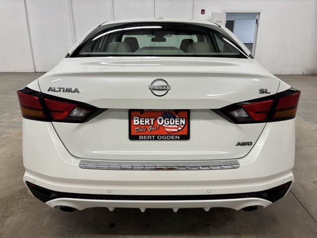 2023 Nissan Altima 2.5 SL photo 6