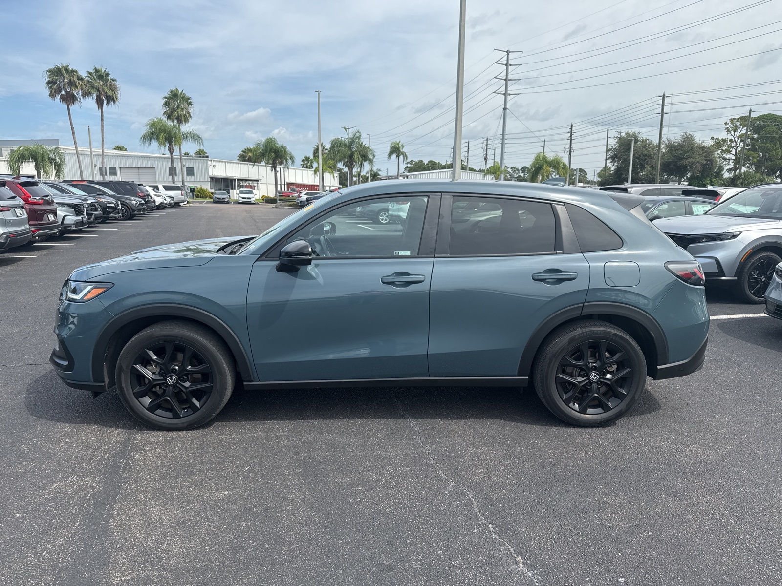 2023 Honda HR-V Sport photo 4