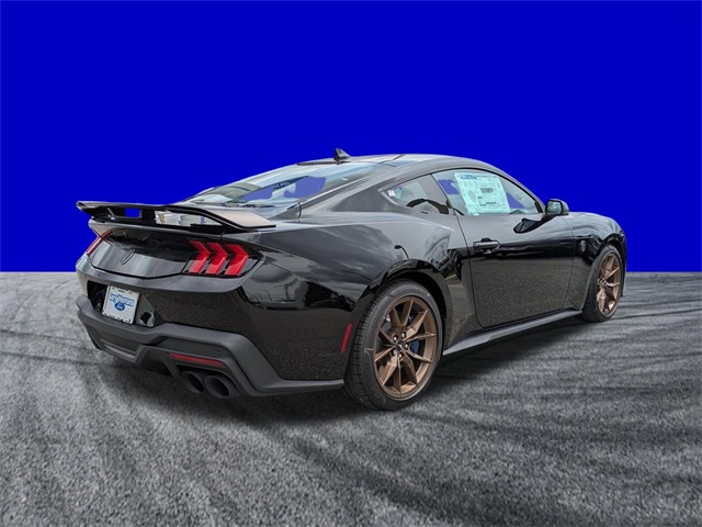 2025 Ford Mustang Dark Horse Premium photo 4