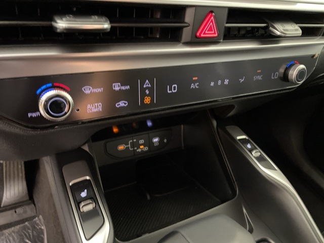 2025 Kia Sorento S photo 29