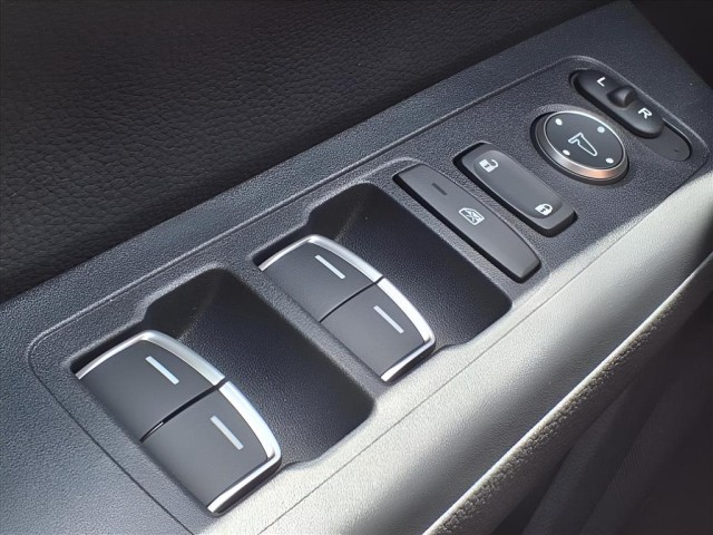 2026 Honda CR-V Hybrid Sport Touring photo 26