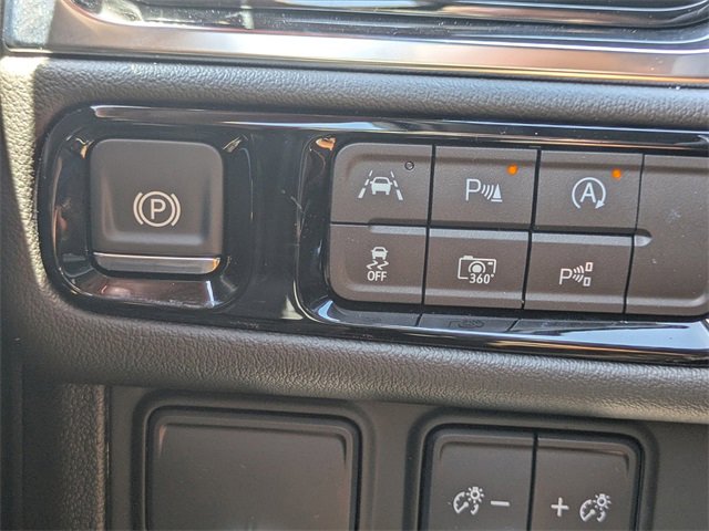 2025 Gmc Yukon XL photo 24