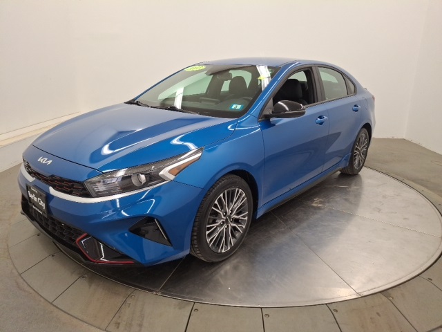 2023 Kia Forte GT-Line photo 3