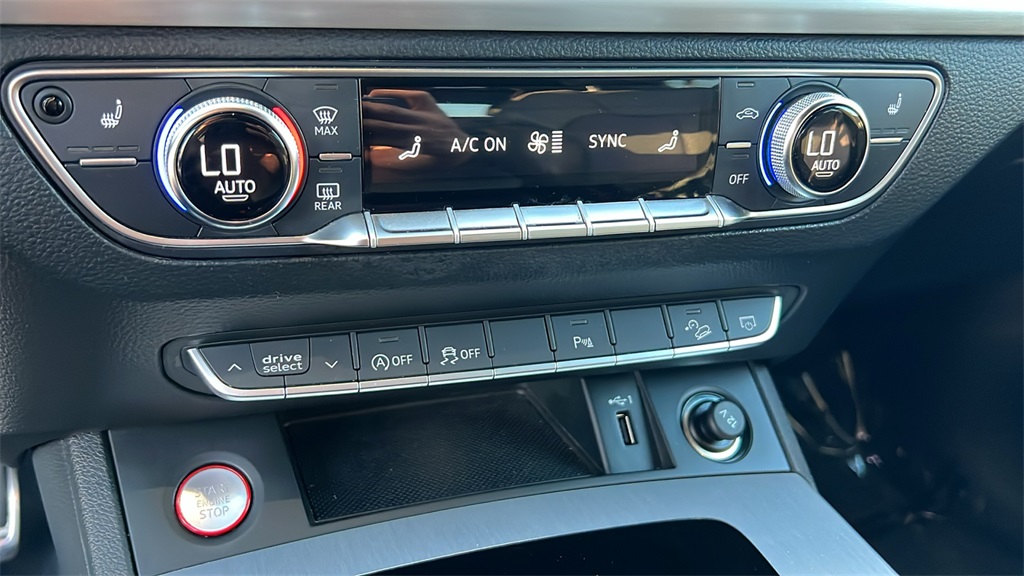 2021 Audi SQ5 Premium photo 13