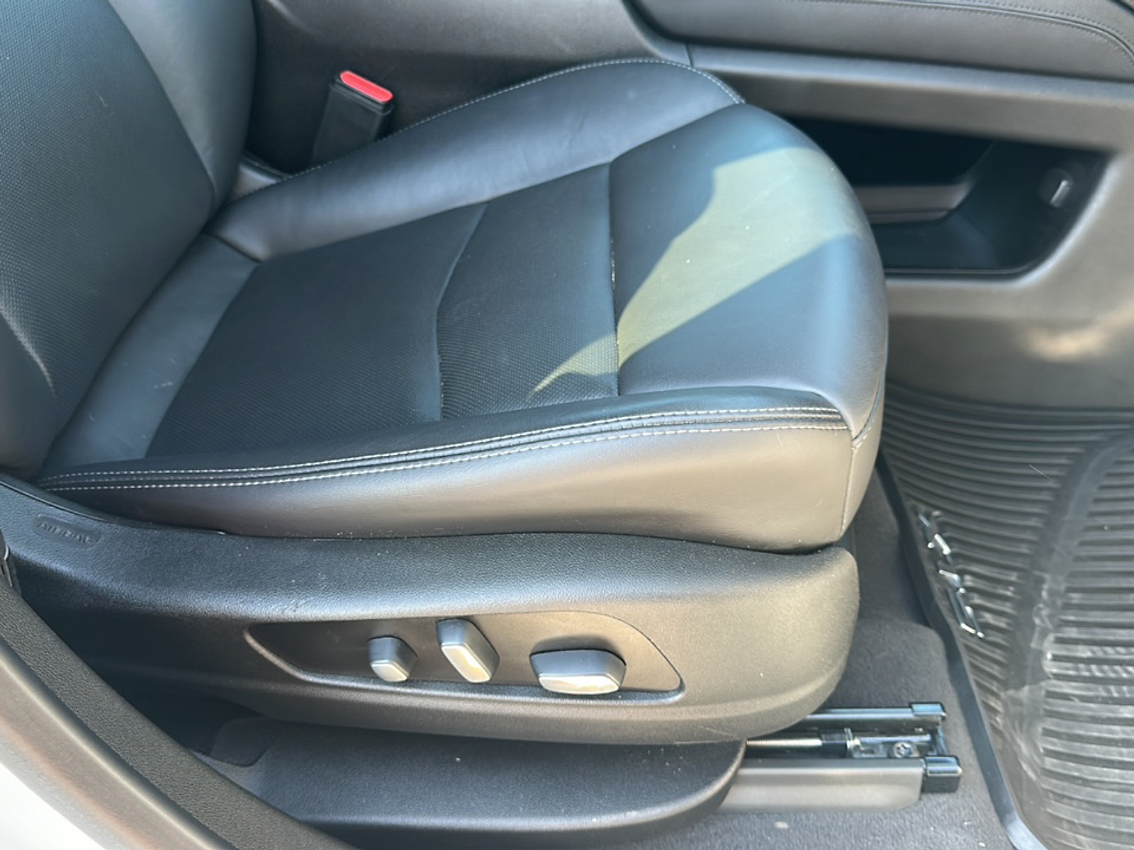 2021 Cadillac XT5 Premium Luxury photo 14