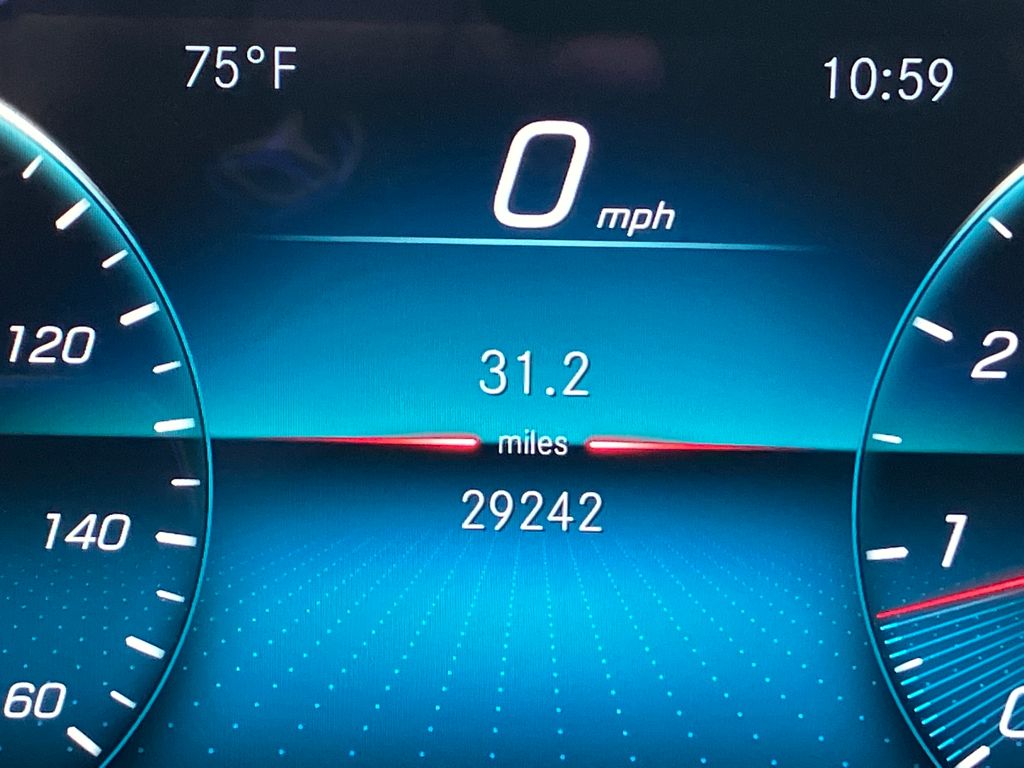 2021 Mercedes Benz E 350 photo 4
