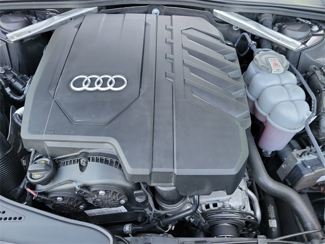 2021 Audi A4 40 Premium Quattro photo 25