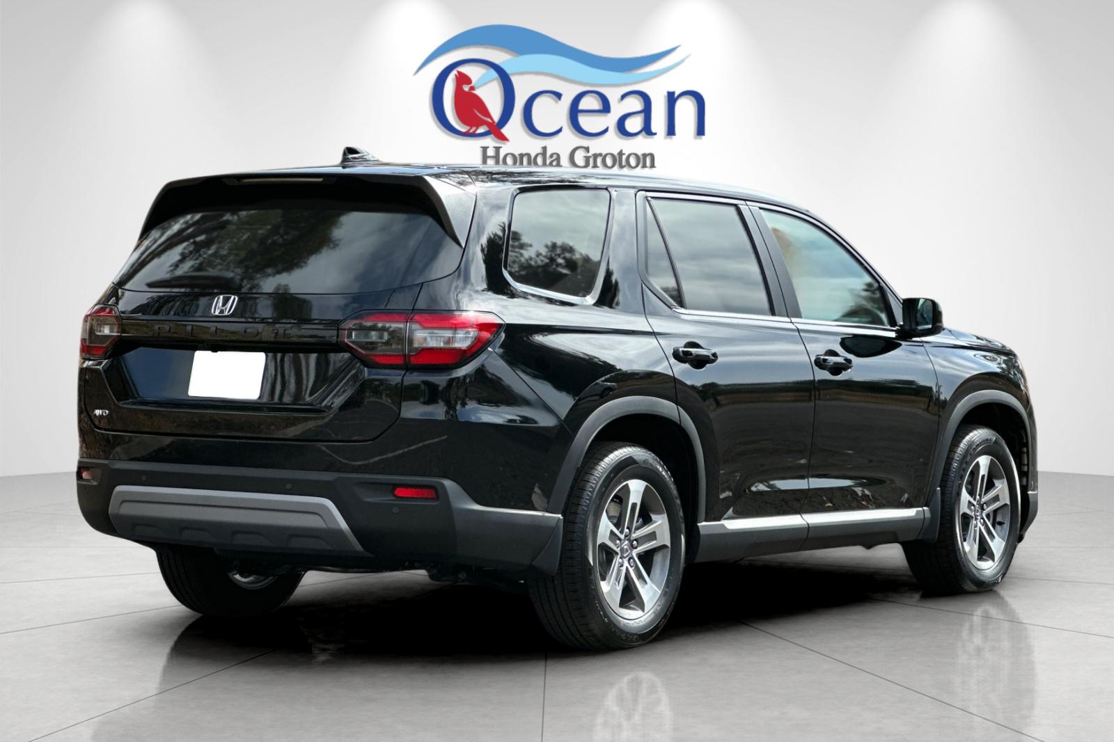 2025 Honda Pilot EX-L photo 5