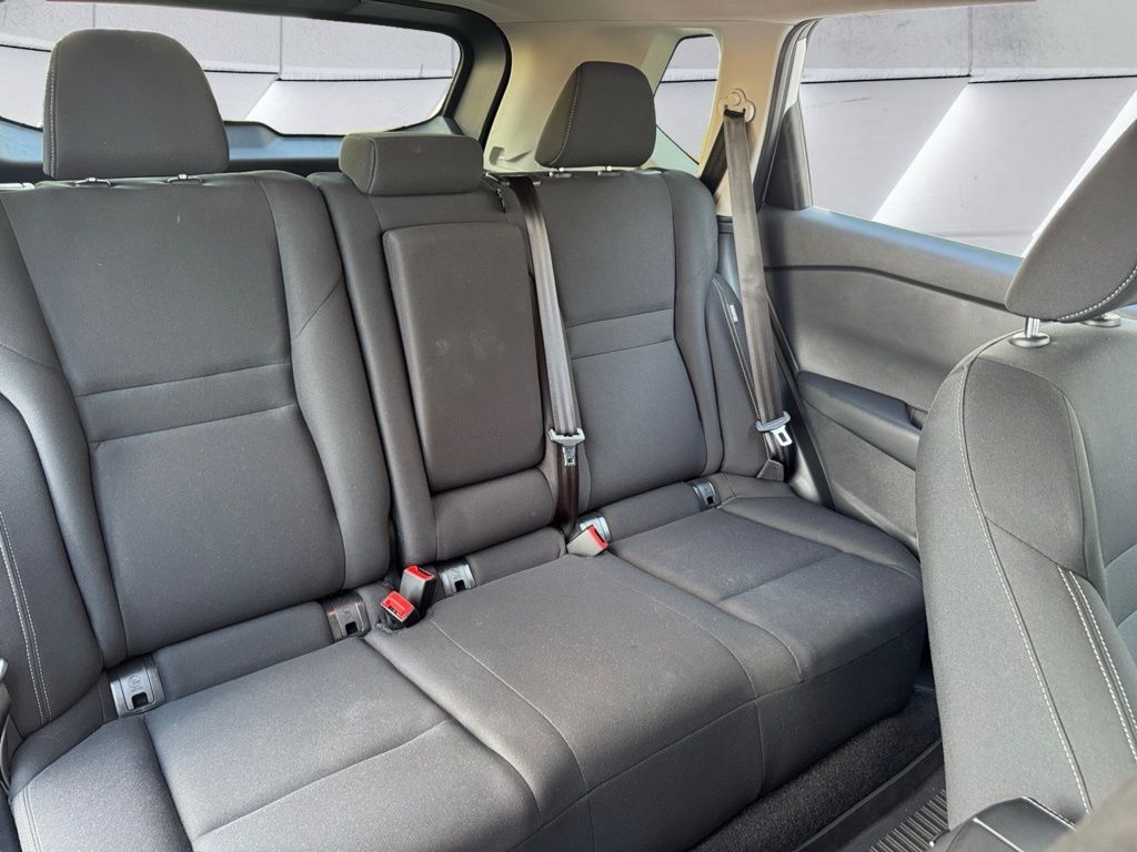 2025 Nissan Rogue S photo 14