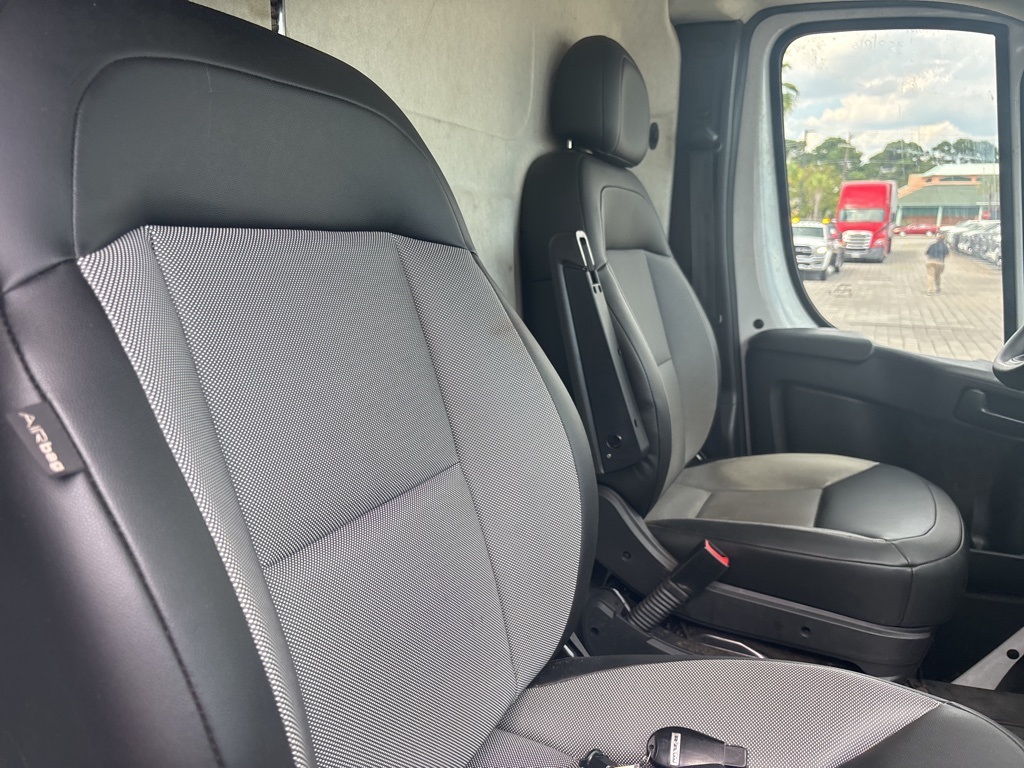 2023 Ram ProMaster 2500 photo 6