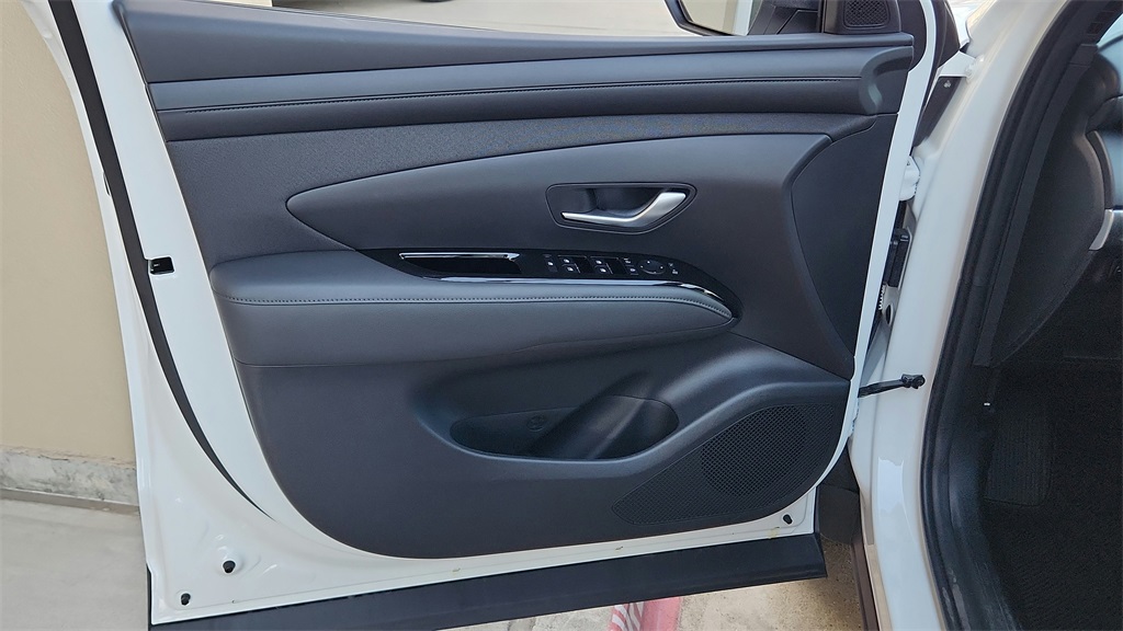 2025 Hyundai Santa Cruz XRT photo 24