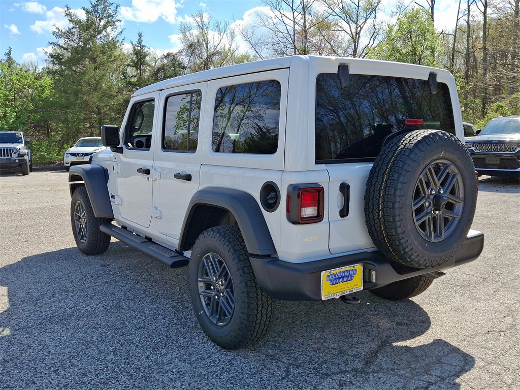 2025 Jeep Wrangler Sport S photo 4