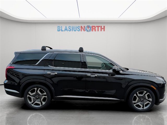 2023 Hyundai Palisade Limited photo 4