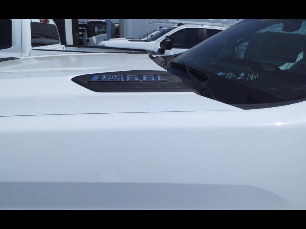 2024 Chevrolet Silverado 2500HD photo 4