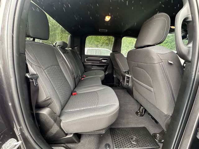 2025 Ram 3500 Big Horn photo 30