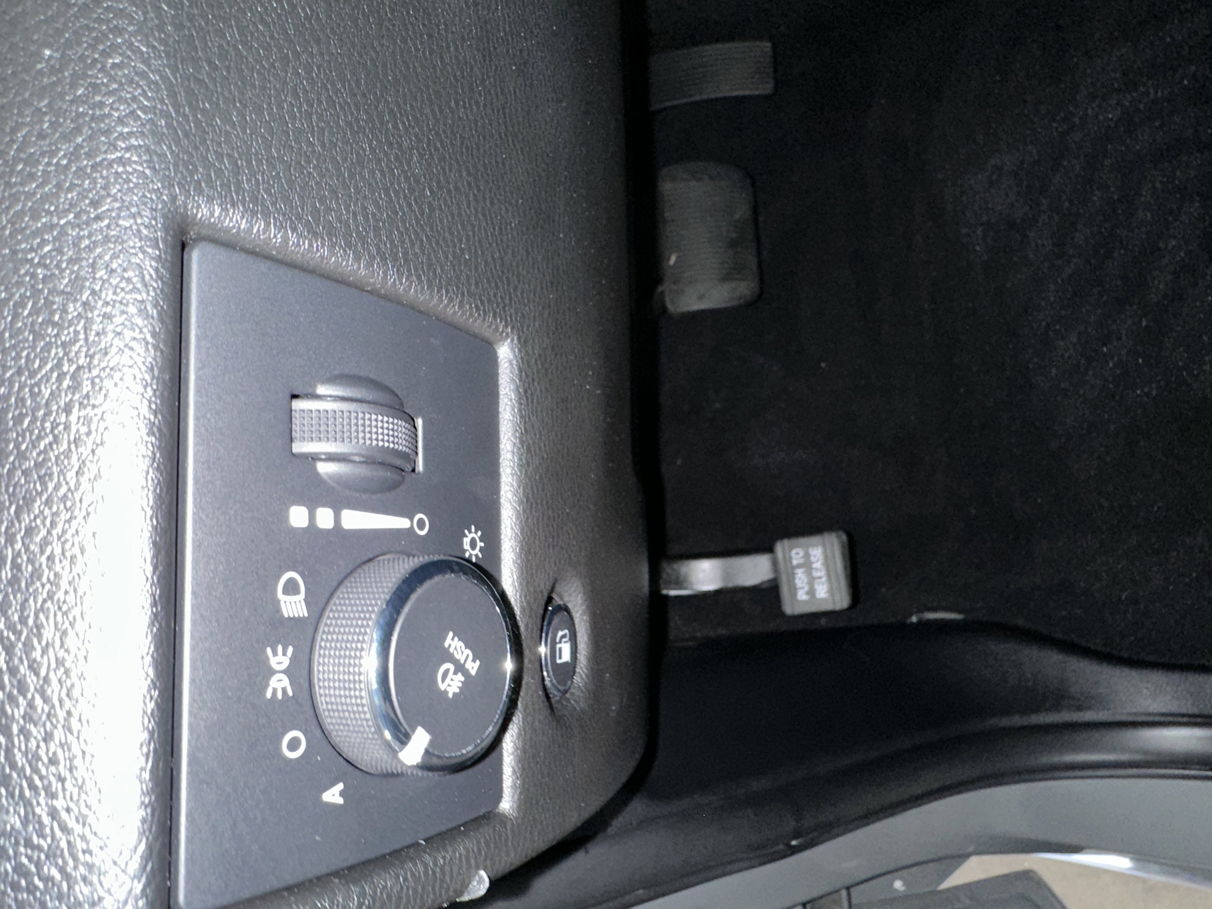 2021 Jeep Grand Cherokee Laredo X photo 5