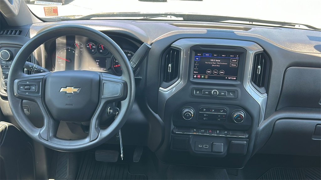 2021 Chevrolet Silverado 1500 Custom photo 26
