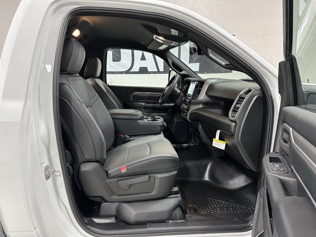 2024 Ram 2500 Tradesman photo 12
