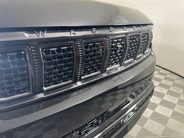 2024 Jeep Grand Wagoneer II photo 10