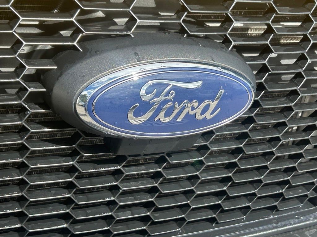 2021 Ford Transit photo 16