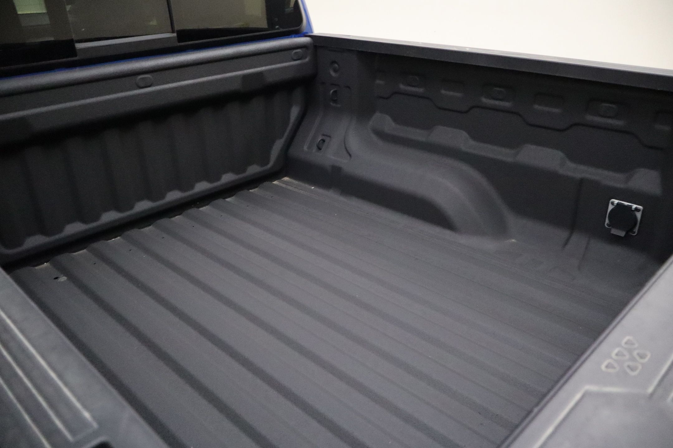 2024 Chevrolet Colorado LT photo 22