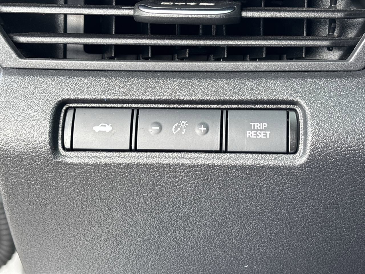 2020 Nissan Altima 2.5 S photo 24