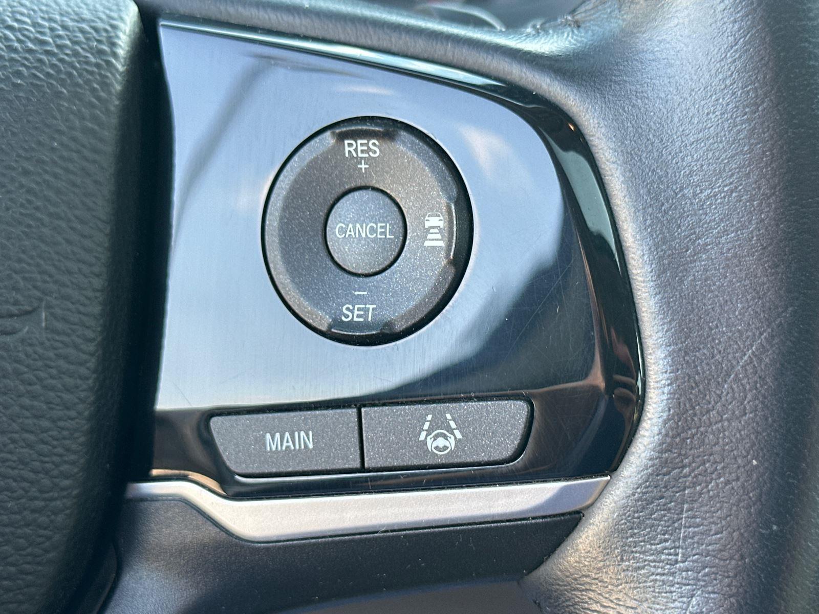2021 Honda Pilot Touring photo 16