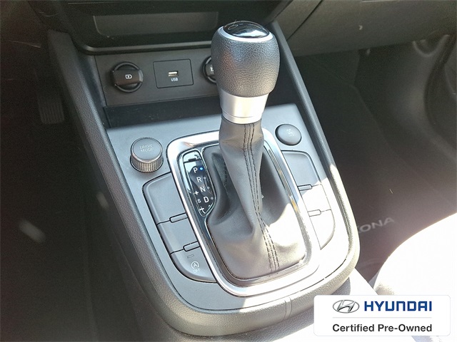 2022 Hyundai Kona SEL photo 12