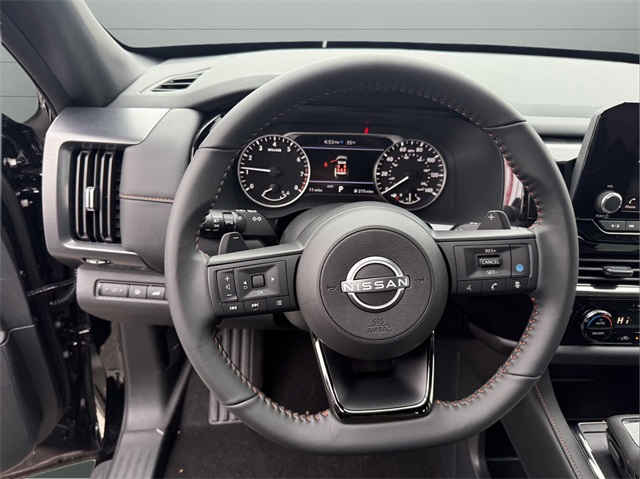 2025 Nissan Pathfinder Rock Creek photo 12