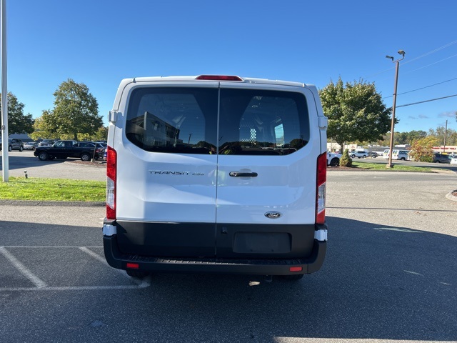 2024 Ford Transit photo 3