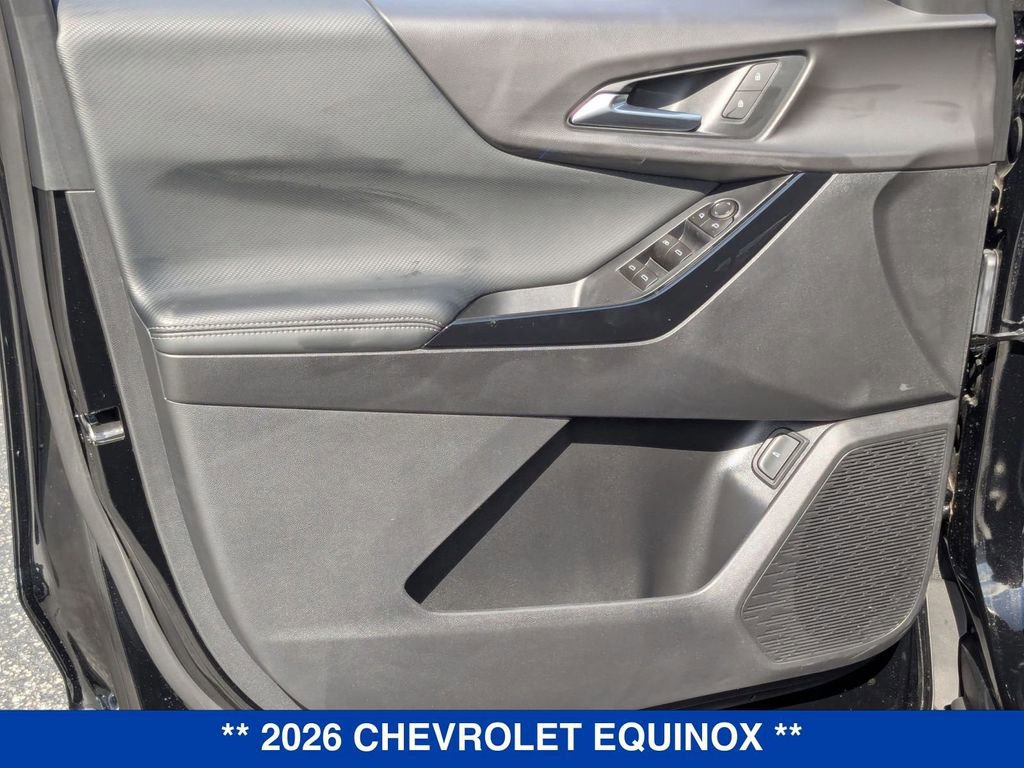 2026 Chevrolet Equinox LT photo 4
