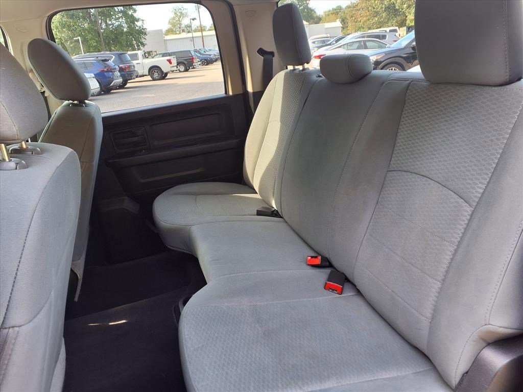 2016 Ram 1500 Express photo 7