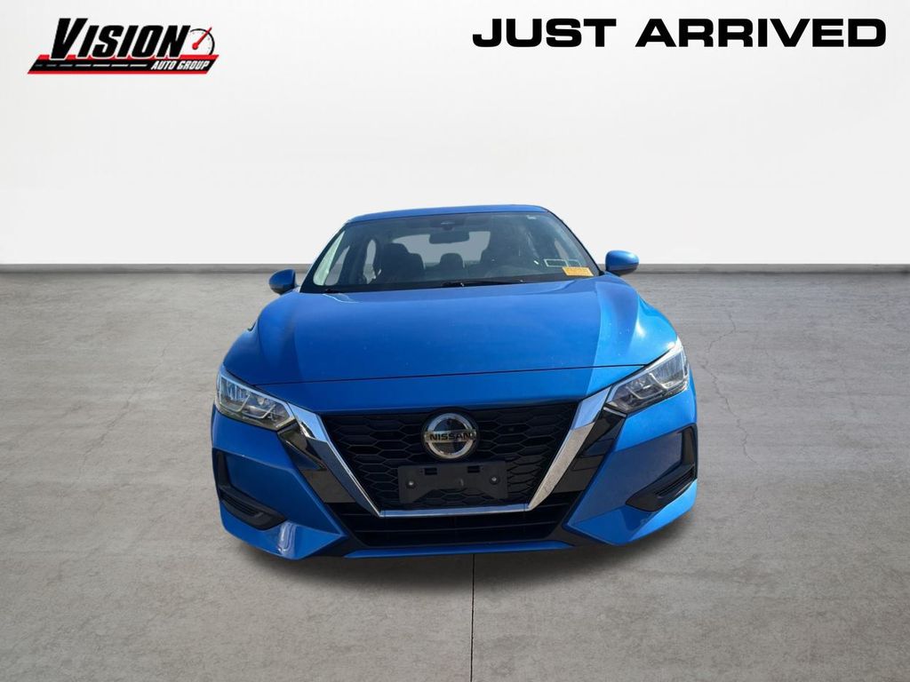2021 Nissan Sentra SV photo 2