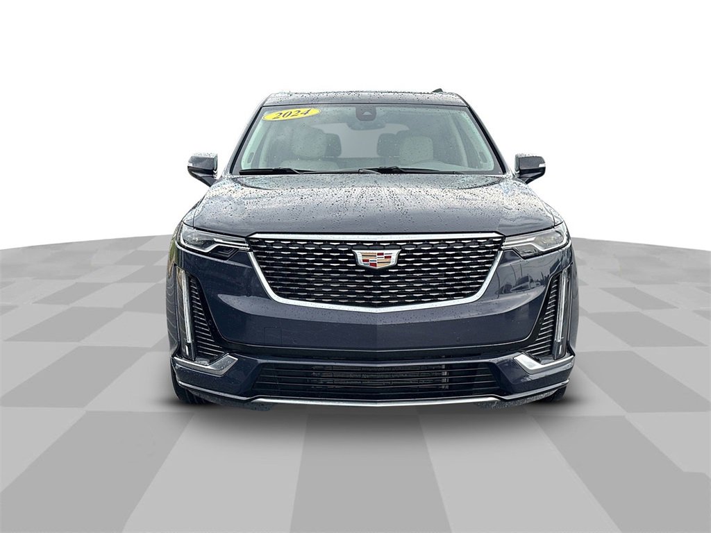 2024 Cadillac XT6 Premium Luxury photo 3