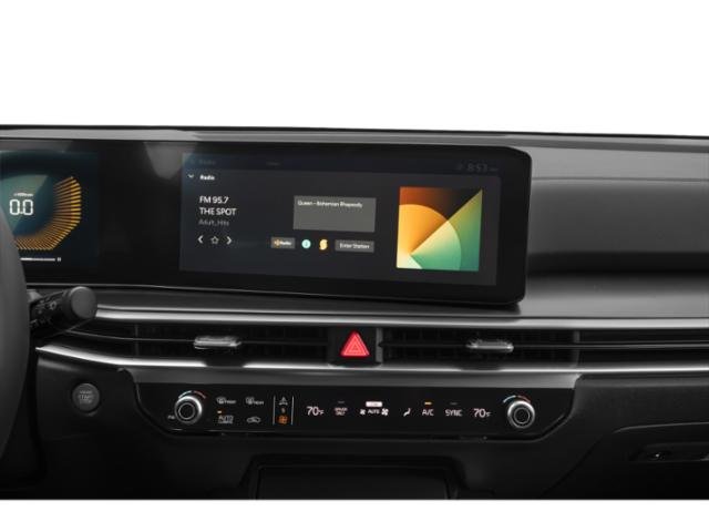 2026 Kia Sorento Hybrid EX photo 2