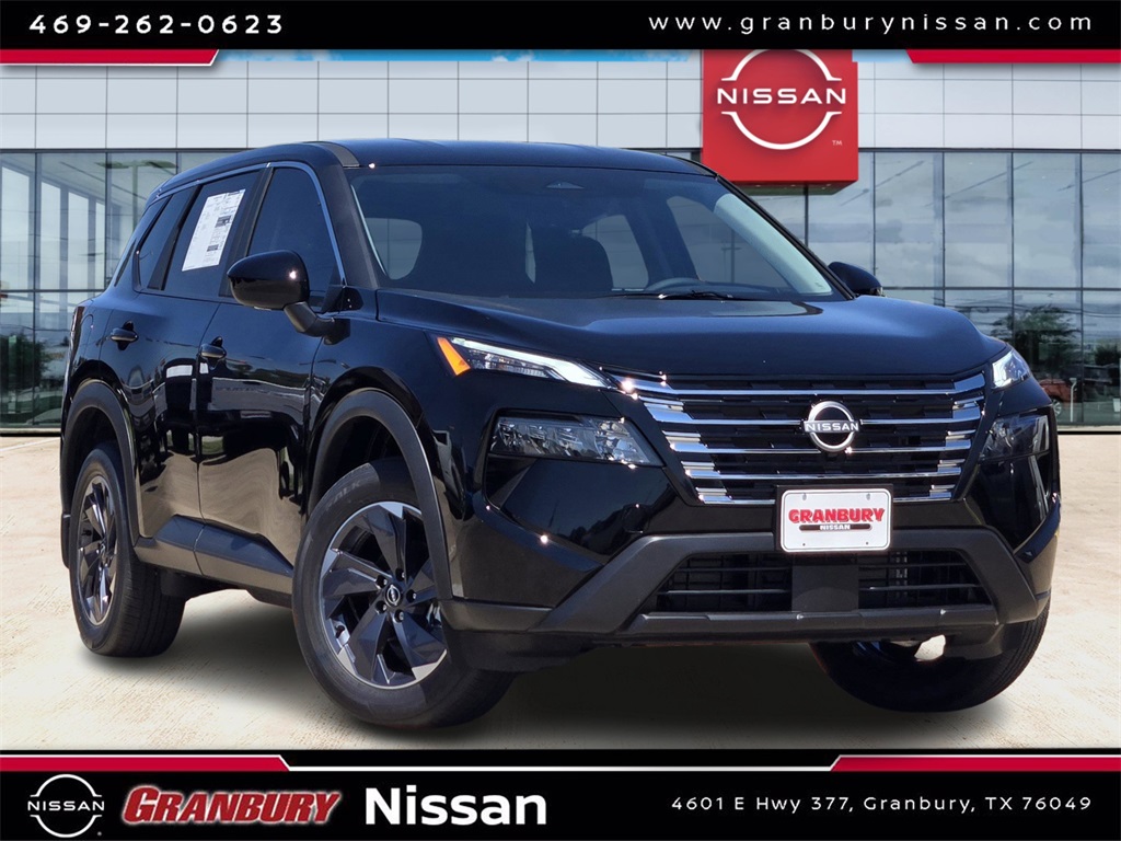 2026 Nissan Rogue SV's photo