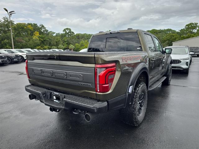 2025 Ford F-150 Raptor photo 3