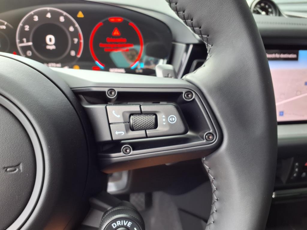 2026 Porsche Cayenne Coupe photo 14