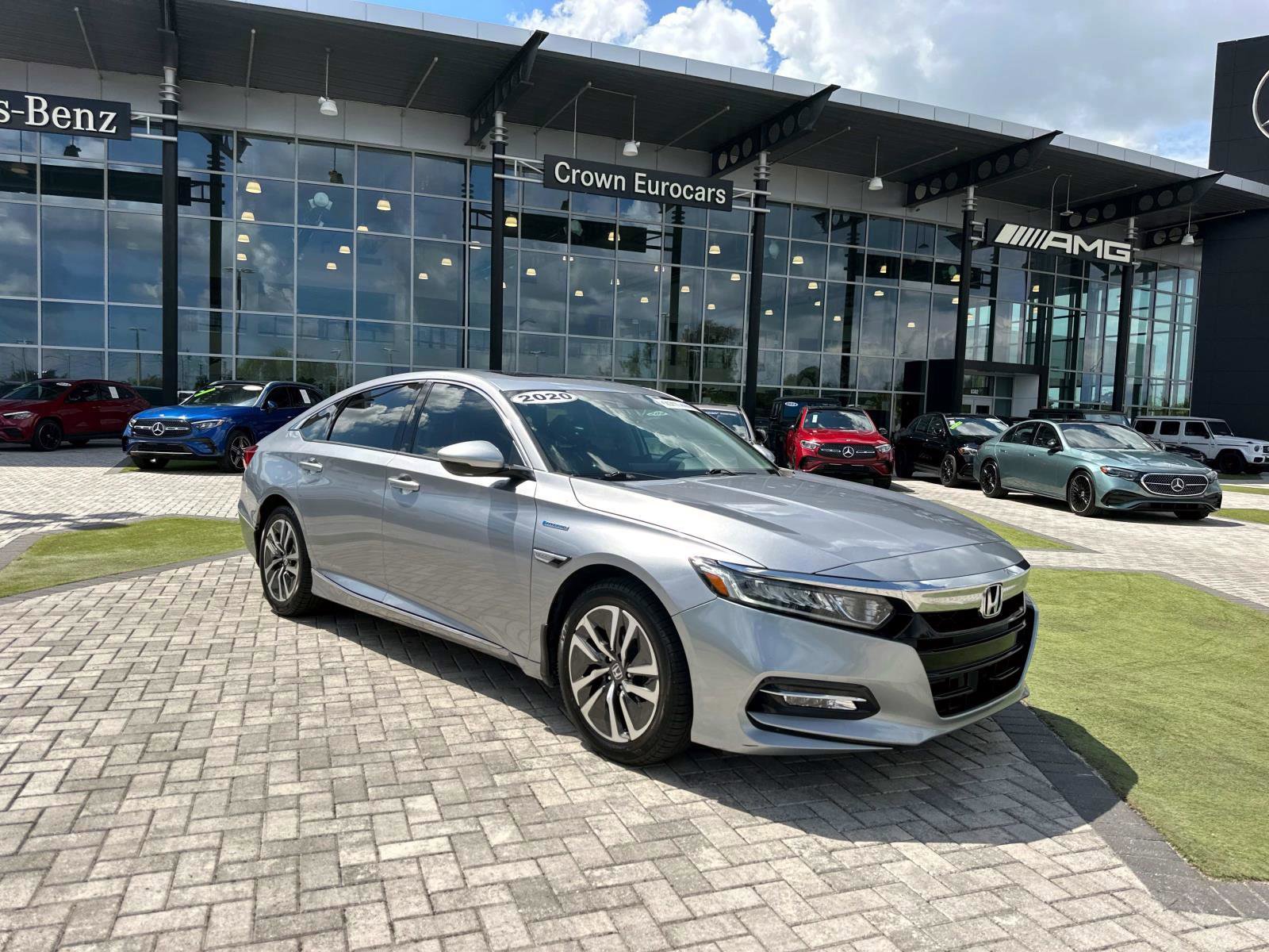2020 Honda Accord Hybrid EX-L photo 2