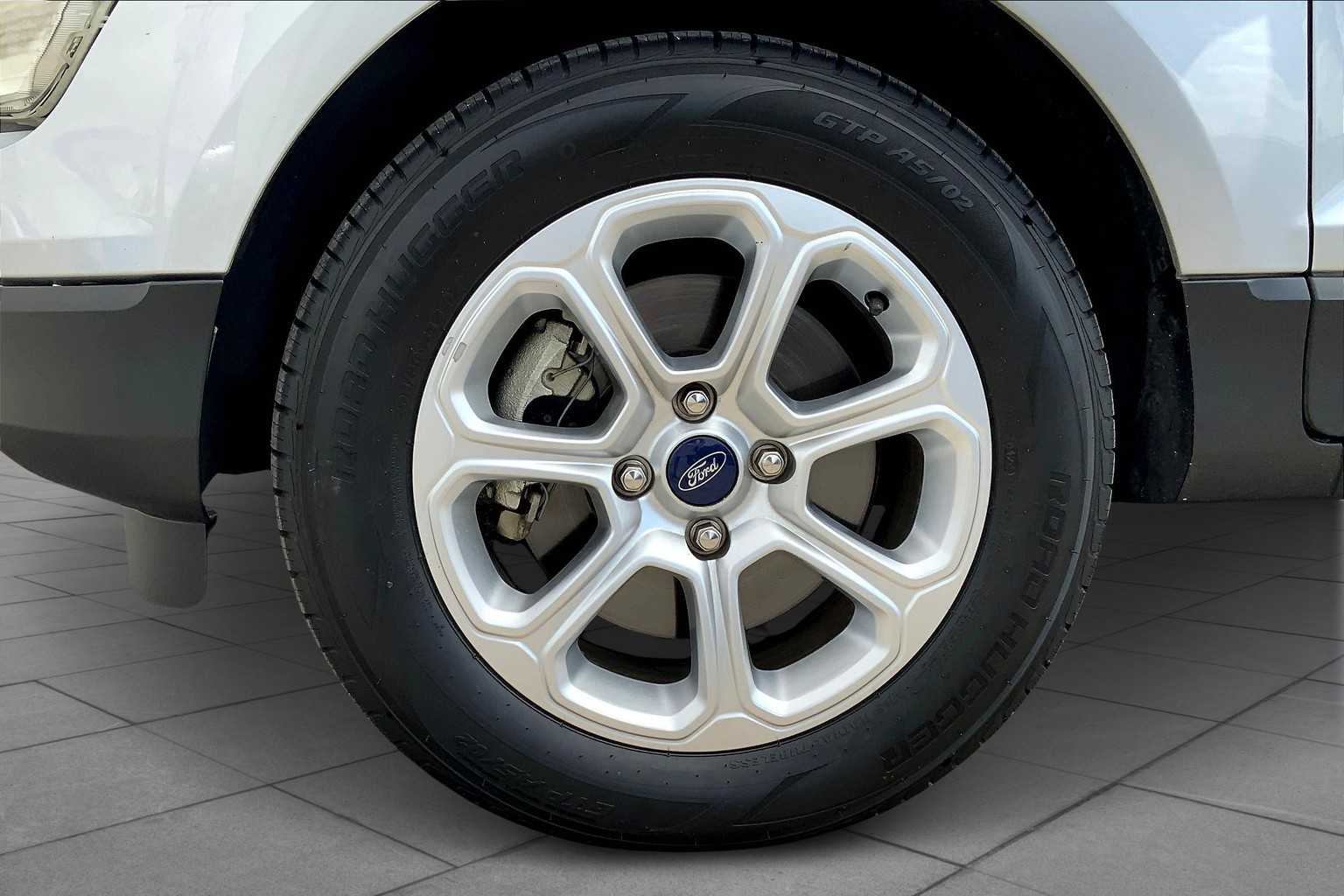 2020 Ford EcoSport SE photo 9