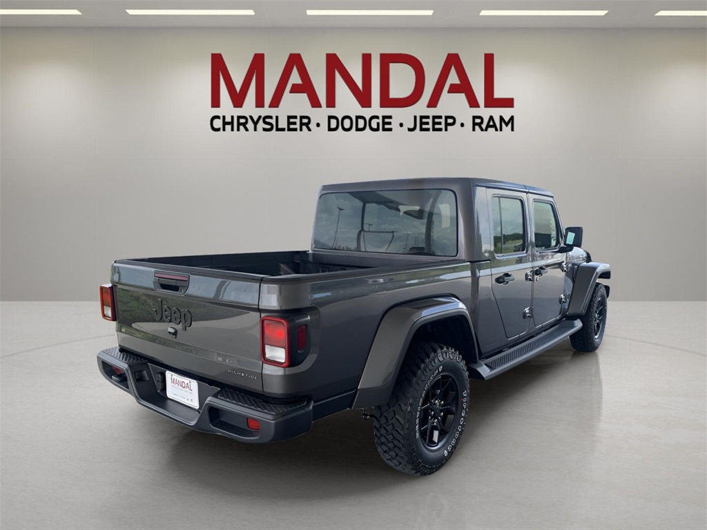 2025 Jeep Gladiator Sport photo 6