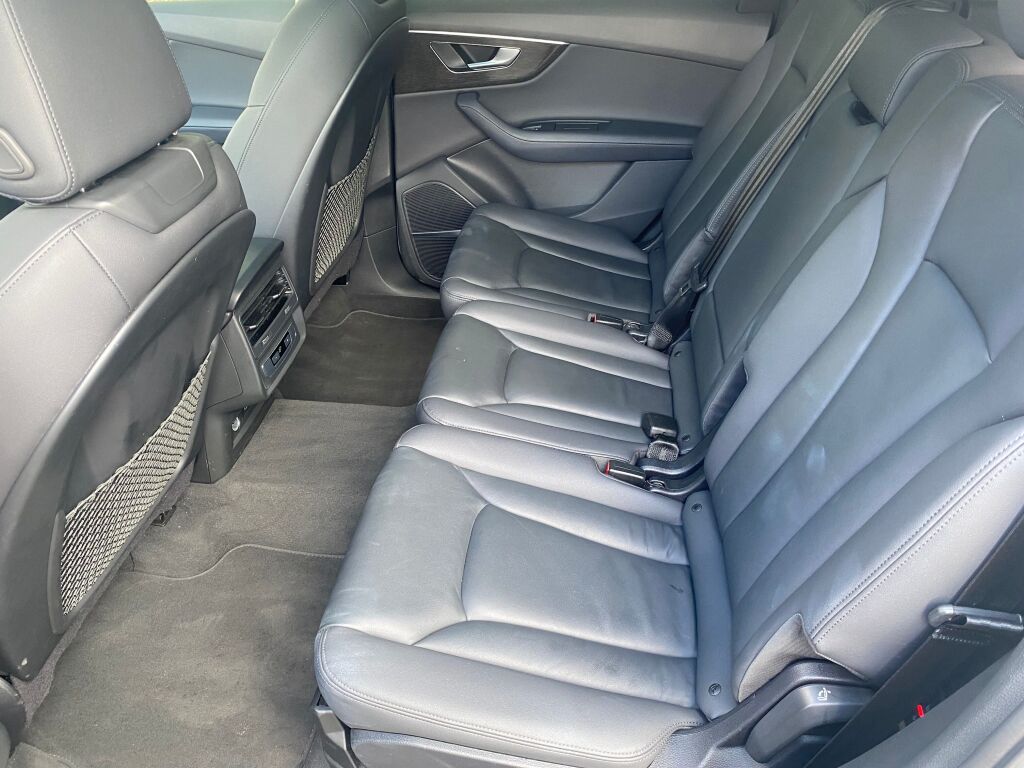 2024 Audi Q7 Premium Plus photo 15