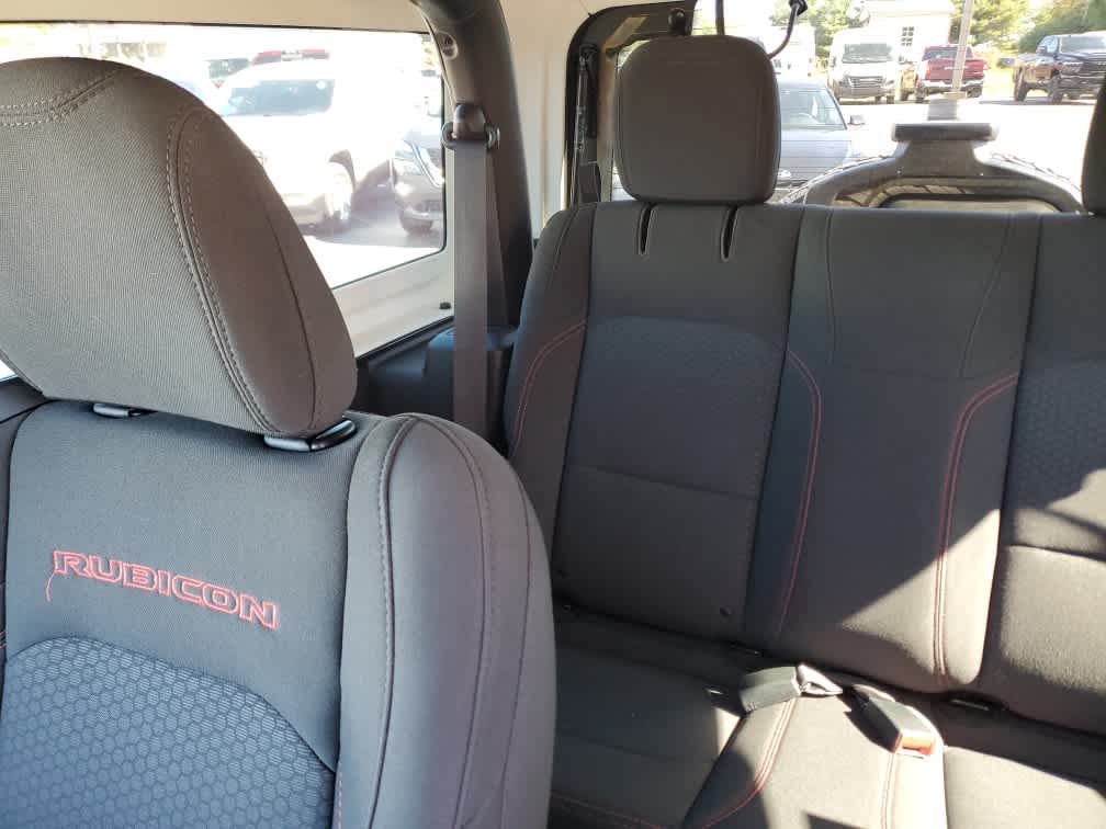 2019 Jeep Wrangler Rubicon photo 14