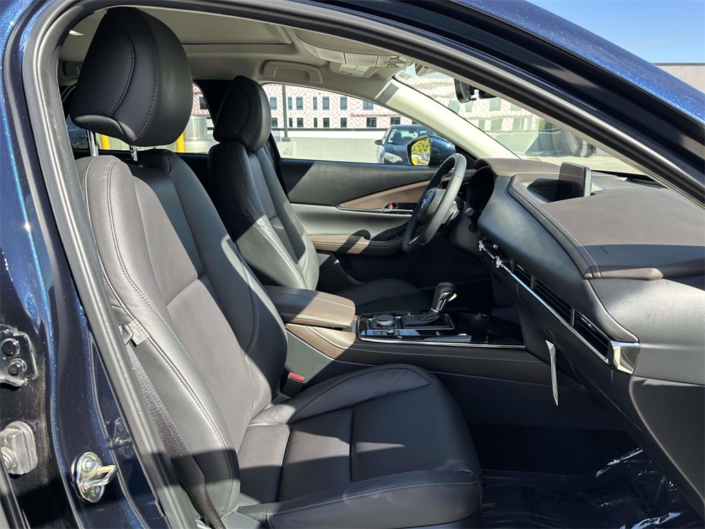 2025 Mazda CX-30 2.5 S Premium photo 15
