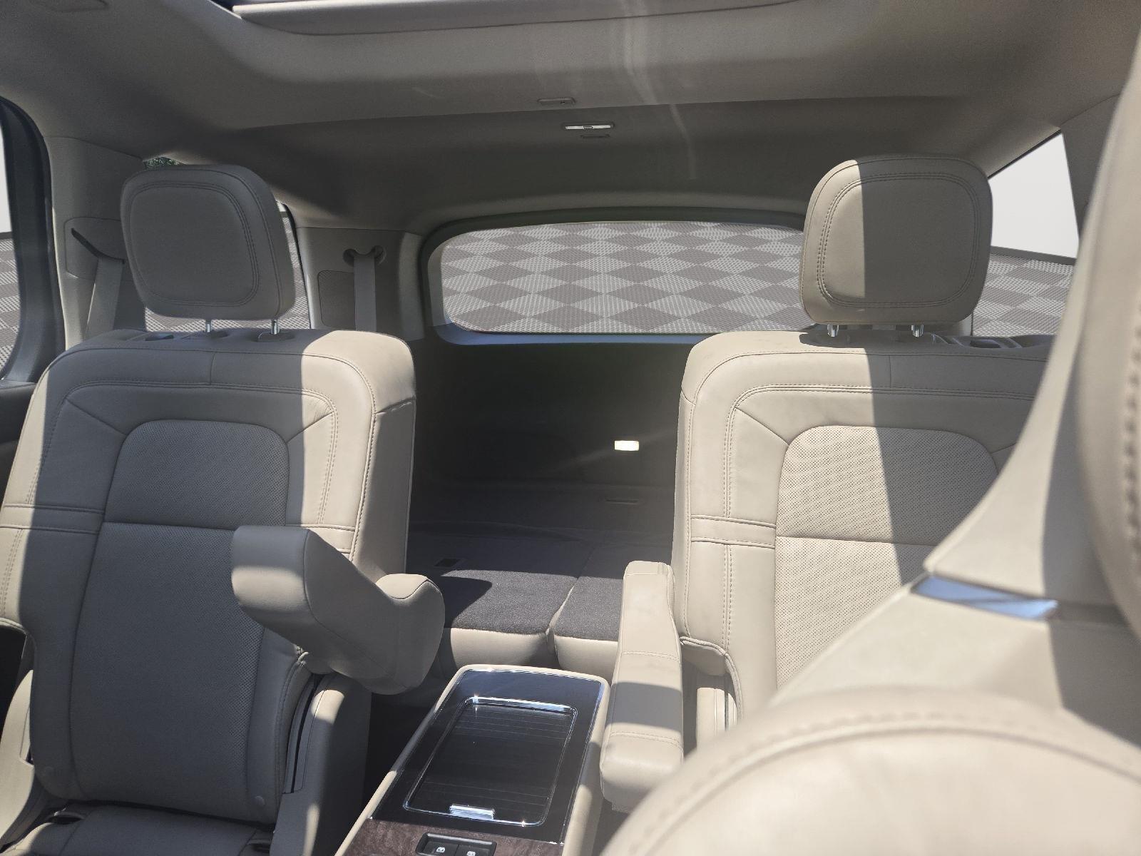2021 Lincoln Aviator Reserve photo 7
