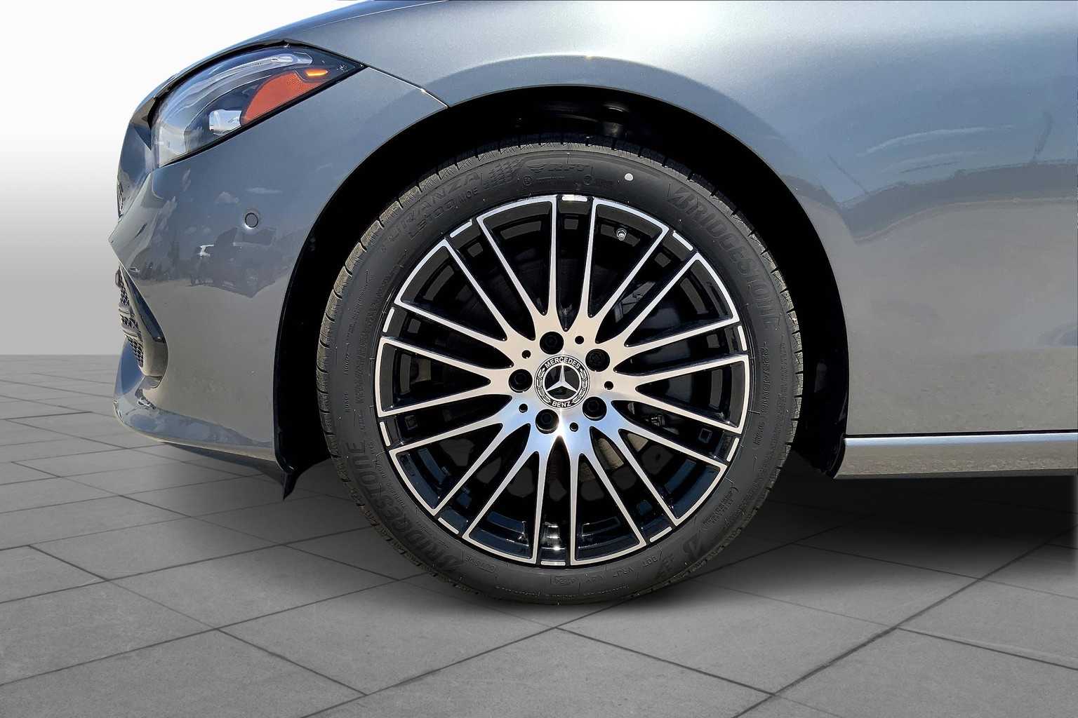 2025 Mercedes Benz C 300 photo 20