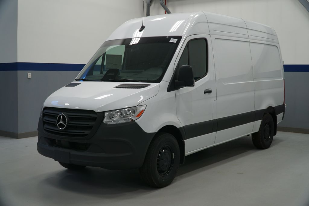 2025 Mercedes-Benz Sprinter Cargo Van Base's photo