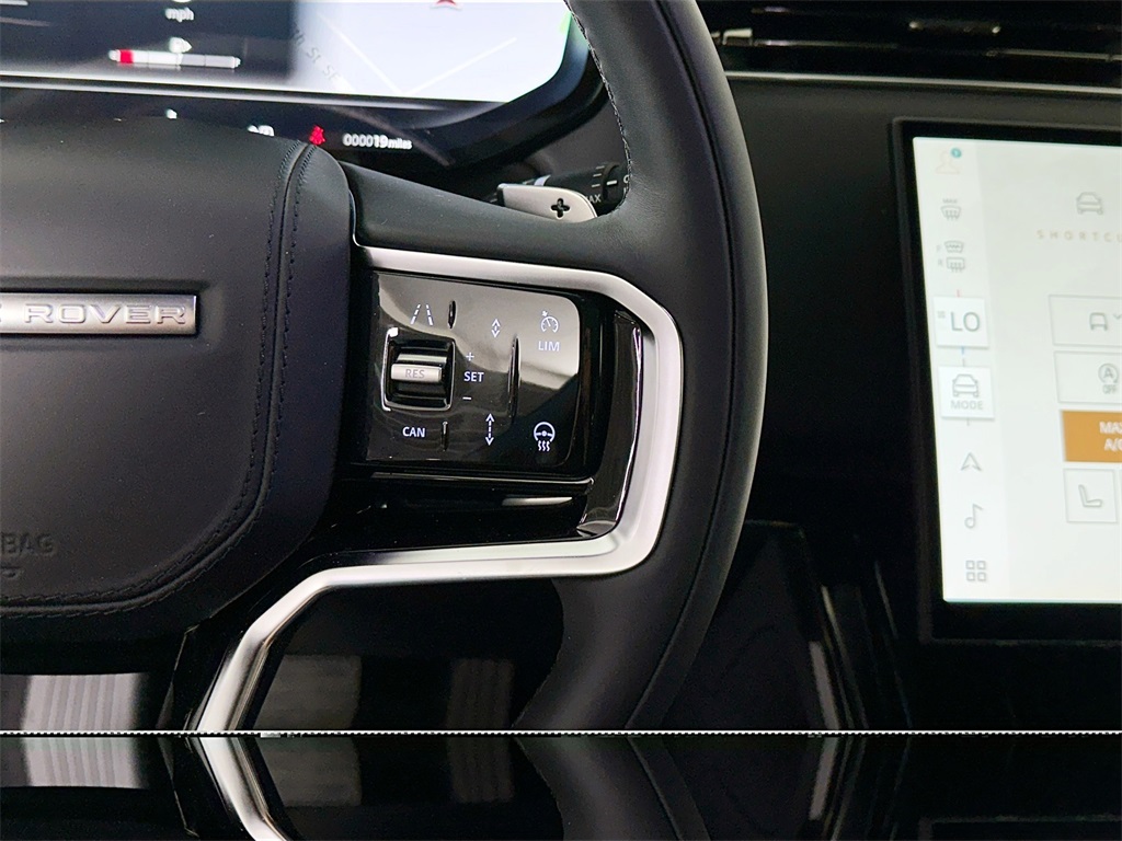 2025 Land Rover Range Rover Sport SE photo 14
