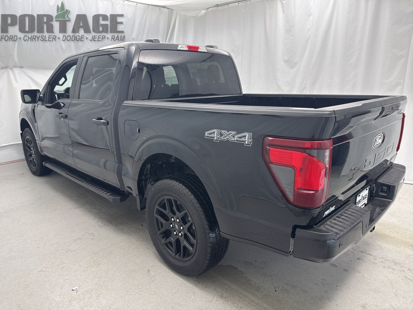 2025 Ford F-150 STX photo 4