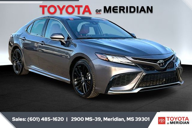 2024 Toyota Camry XSE's photo